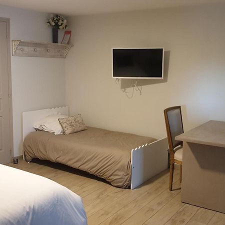 Couette Et Campagne Bed and Breakfast Luceau Kamer foto